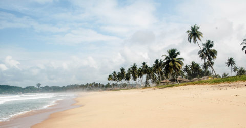 Strand in Ghana